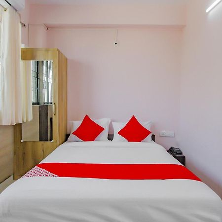 Oyo 79181 Sri Dhanalakshmi Boarding & Lodging Μπανγκαλόρ Εξωτερικό φωτογραφία