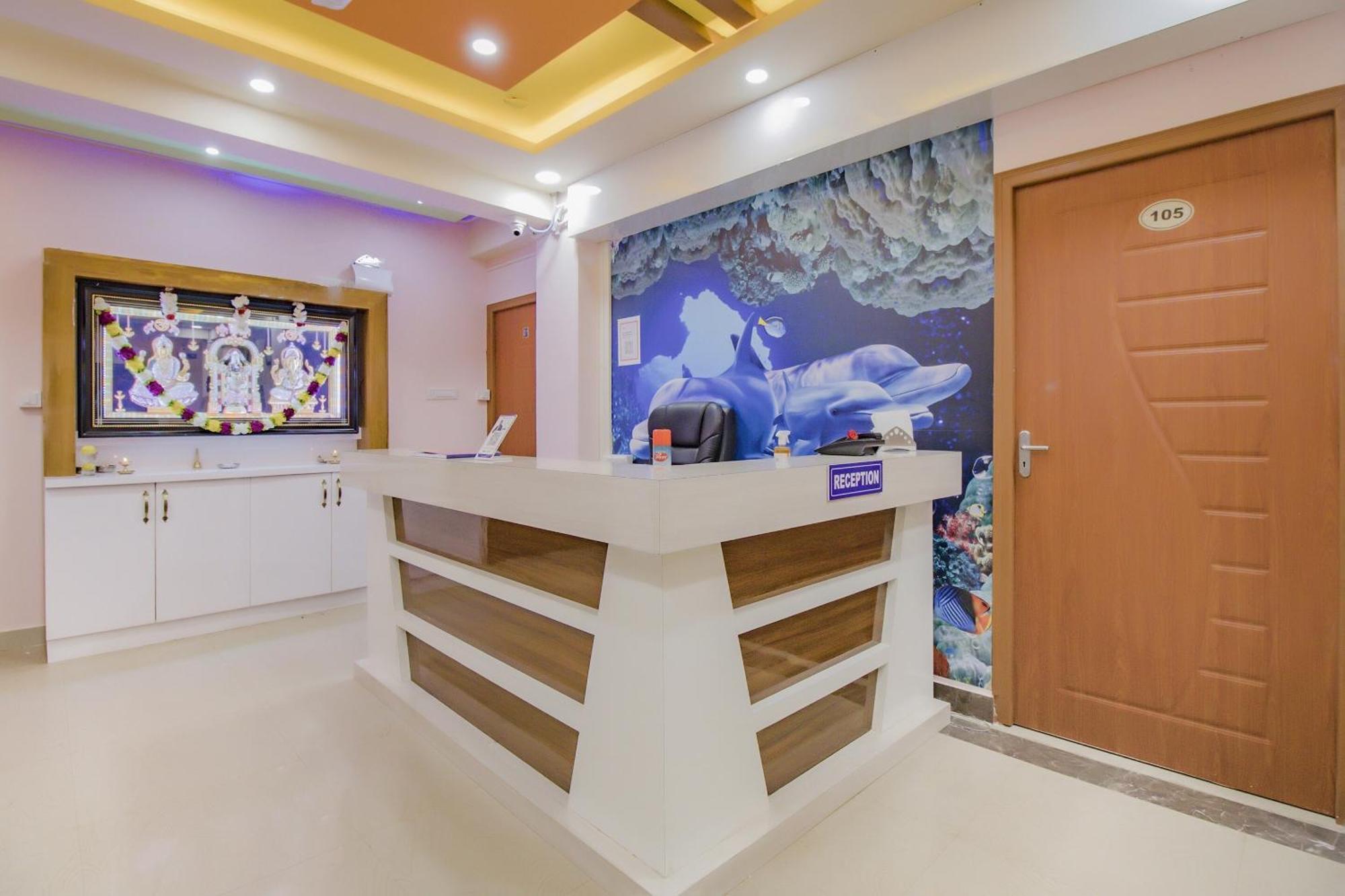 Oyo 79181 Sri Dhanalakshmi Boarding & Lodging Μπανγκαλόρ Εξωτερικό φωτογραφία